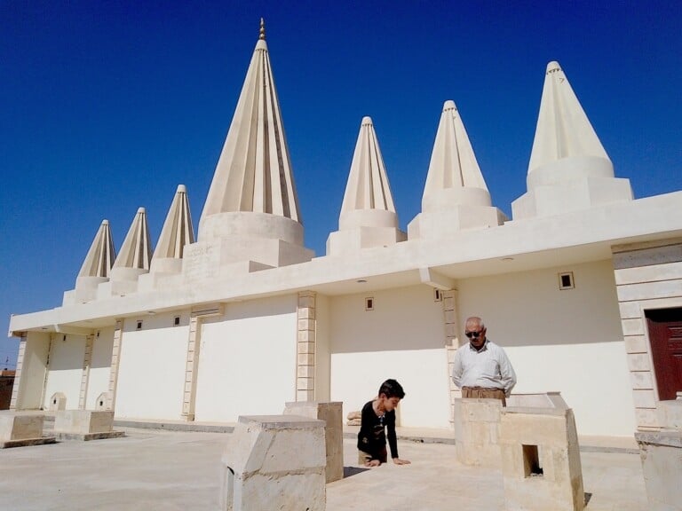 II santuario di Shakhse Bate a Bapira dopo la ricostruzione
