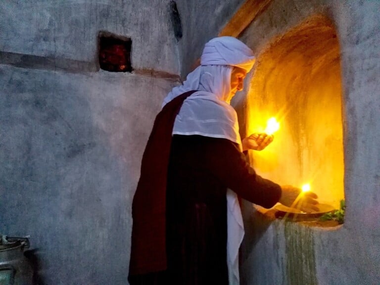 Il santuario di Sheshimse Wazir a Bozan, foto dell'interno