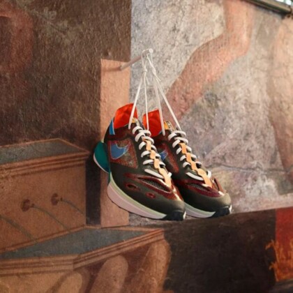 Jeff Koons, Nike Sneakers ph Eftychia Vlachou © Jeff Koons