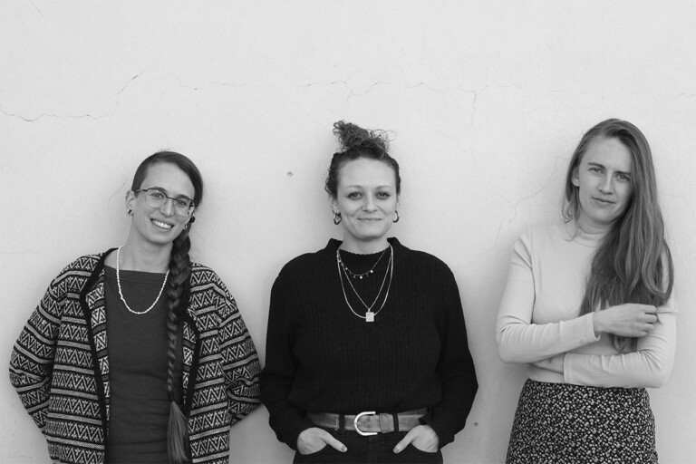 La redazione di Maaterials, da sinistra Anna Dall’Oro, Vanda Benolich e Agnese Amico. Photo © Andrea Doardi