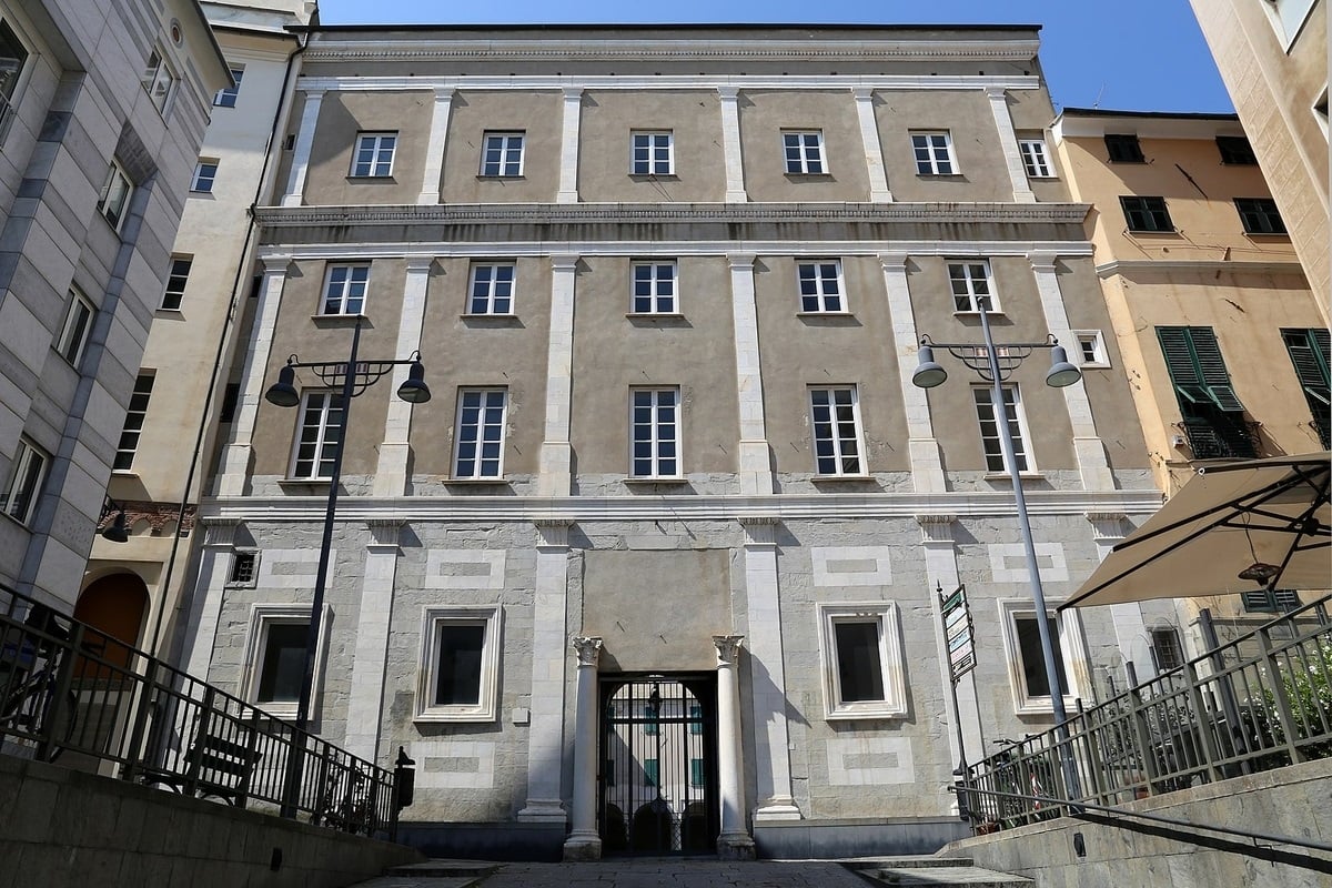 Palazzo Della Rovere di Savona. Photo Sailko CC BY 3.0 via Wikimedia