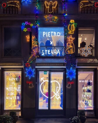 Pietro Terzini, Love Is Warmer In Winter, 2021, installazione per Stella McCartney, Milano