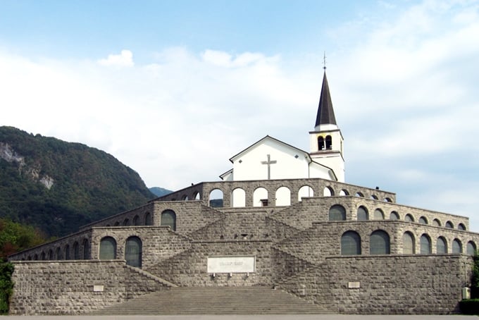 Sacrario di Caporetto, Greppi e Castiglioni, 1933, Caporetto, Slovenia