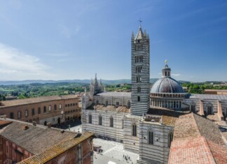 Vista del Duomo di Siena dal facciatone