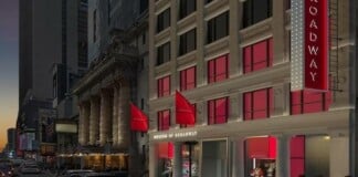 Un rendering della facciata del Museum of Broadway. Courtesy Paul Bennett Architects, PC