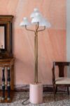 Ignazio Gardella Milano, 1963. Coppia di lampade Arenzano su basamento in marmo rosa Portogallo. Stima: 20.000 - 30.000 €