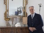 Giulio Paolini nella sua casa a Torino, 2022 © The Japan Art Association / archivio Paola Ghirotti