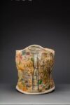 Corset en plâtre peint par Frida Kahlo. Plaster corset painted by Frida Kahlo © Museo Frida Kahlo Casa Azul collection Javier Hinojosa, 2017