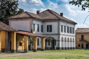 Carlo Ratti e Italo Rota trasformano una cascina di Milano in spazio per donne maltrattate