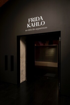 Frida Kahlo, au delà des apparences, courtesy Palais Galliera, Paris