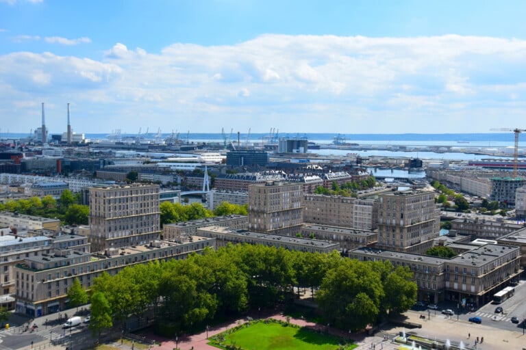 La città ricostruita da Auguste Perret con il porto sullo sfondo, Le Havre. Photo © Dario Bragaglia