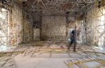 Chi è Massimo Bartolini, l’artista del Padiglione Italia alla Biennale di Venezia 2024