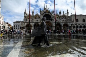 Violenza e relazioni tossiche. La mostra di Monica Marioni a Vicenza