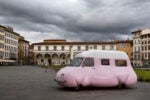 Erwin Wurm, Salsiccia Fat Bus