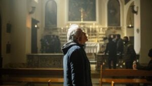 Venezia 79: ecco Padre Pio, il film diretto da Abel Ferrara