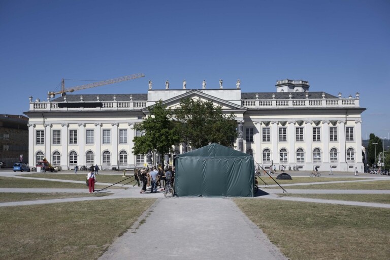 documenta fifteen, Richard Bell, Embassy Talk, 2022, Friedrichsplatz, photo Nils Klinger