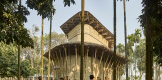 Facade - Anandaloy, Rudrapur, Bangladesh © Kurt Hoerbst
