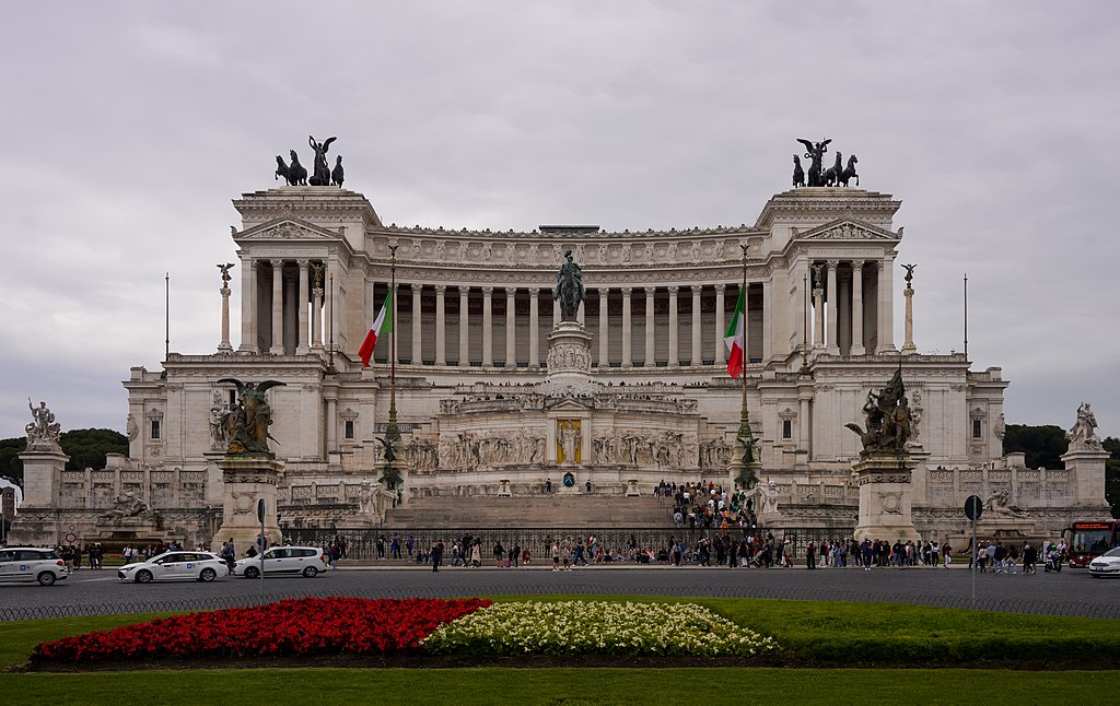 Altare della Patria, (Roma), ph The Photografer, via Wikipedia