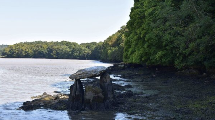 Dolmen a Cork Harbour in Irlanda