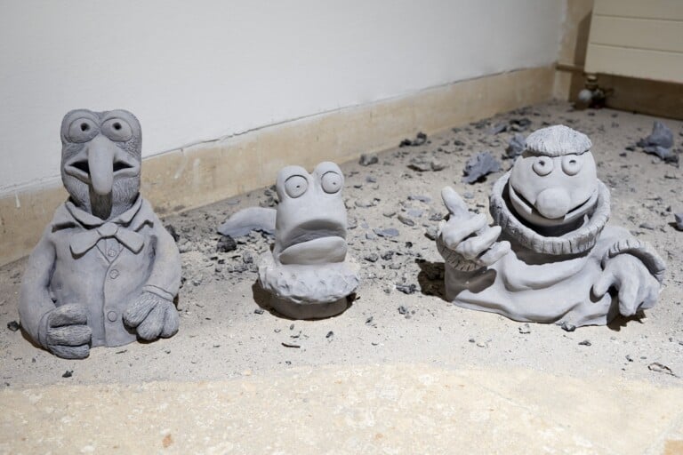 Enej Gala, Entry exam (exploded Muppets), 2022. Black stoneware, ashes. Photo Clelia Cadamuro