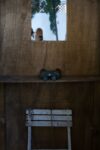 Ilia e Emilia Kabakov, The observer. The lighting window, 1999 2022, installazione site specific per la VI edizione del Festival del Paesaggio, Villa San Michele, Anacapri (foto di Claudio Menna)