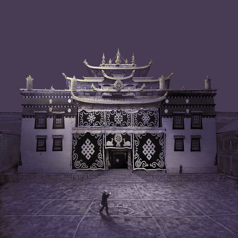 Irene Kung, Dongzhulin Monastery, Yunnan. Courtesy the artist e Galleria Valentina Bonomo