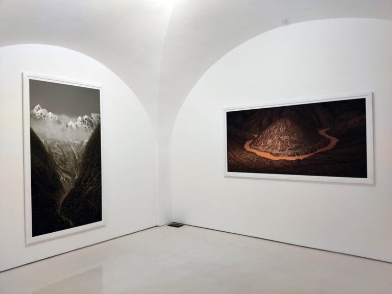 Irene Kung, Rough tough and mystic, installation view at Galleria Valentina Bonomo, Roma. Photo Manuela De Leonardis