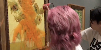 Le attiviste di Just Stop Oil alla National Gallery di Londra
