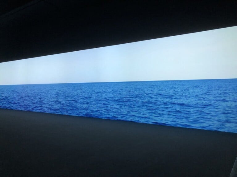 Vladimir Nikolic, Walking with Water, 2022, installazione video, Padiglione Serbia, Biennale di Venezia 2022