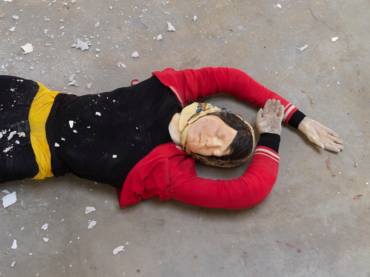 Andra Ursuta, Vandal Lust, 2013. Courtesy the artist, David Zwirner and Ramiken, New York. © Andra Ursuţa. Ph. Dario Lasagni.