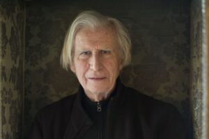 È morto l’artista e critico Brian O’Doherty, padrino della “Casa Dipinta” di Todi