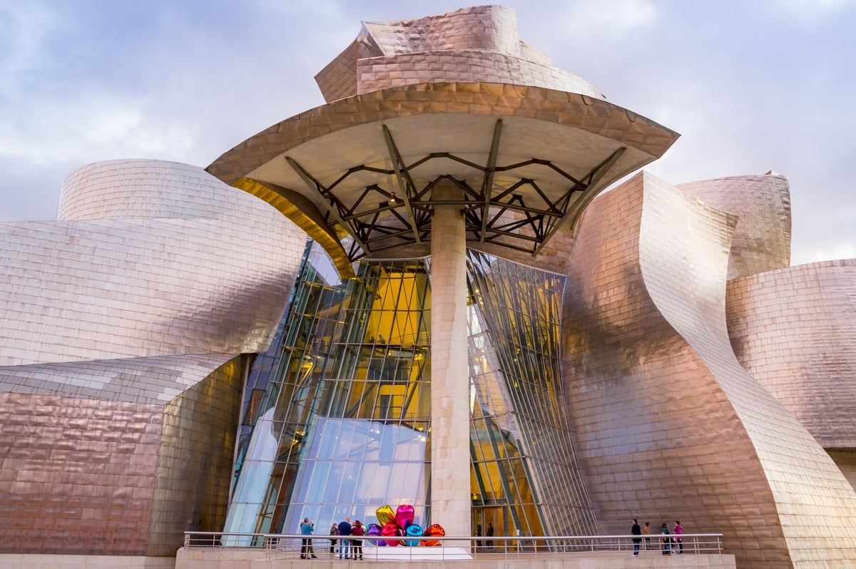 Guggenheim, Bilbao. Photo Piotr Musioł on Unsplash