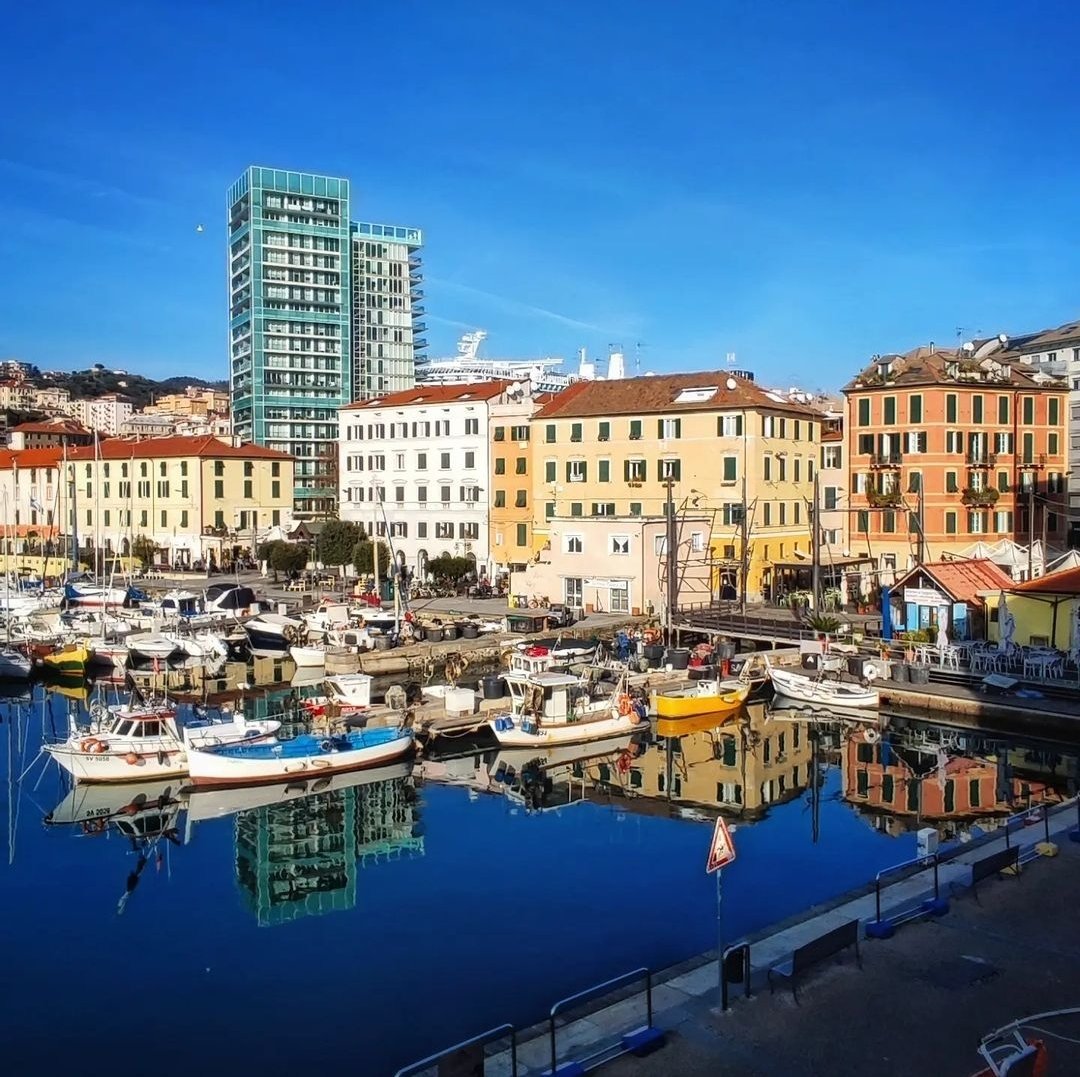 La vecchia darsena, Savona. Photo Flavio Addis