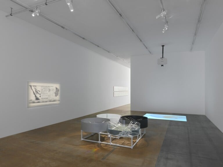 Laura Grisi, exhibition view at MAMCO, Ginevra 2022. Photo Annik Wetter