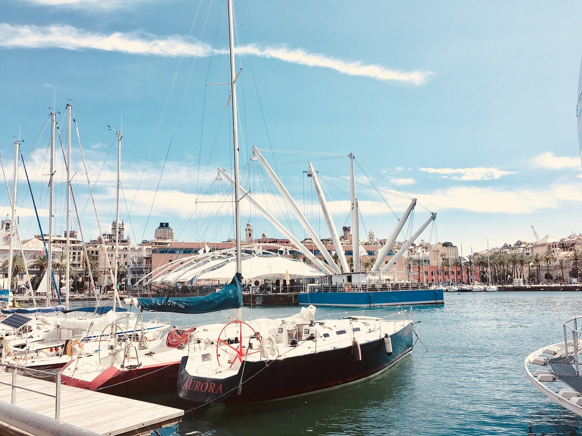 Porto di Genova. Photo Erin Doering via Unsplash