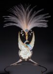 Il diadema Art Nouveau Peacock di Philippe Wolfers. Courtesy Epoque Fine Jewels, Kortrijk