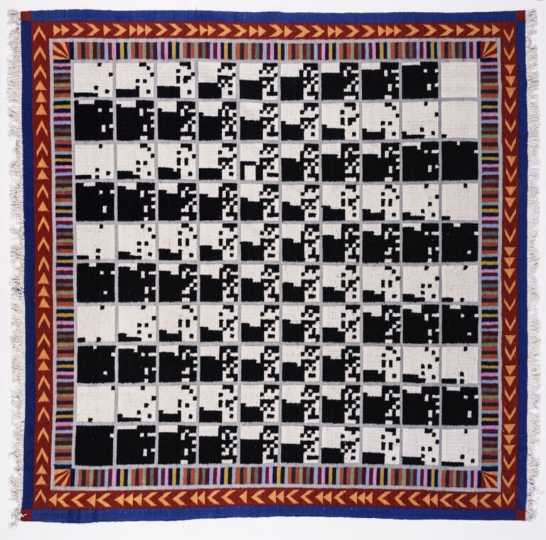 Alighiero Boetti, Alternando da uno a cento e viceversa, 1993, lana, cotone / woven, cotton, 273 x 26 cm