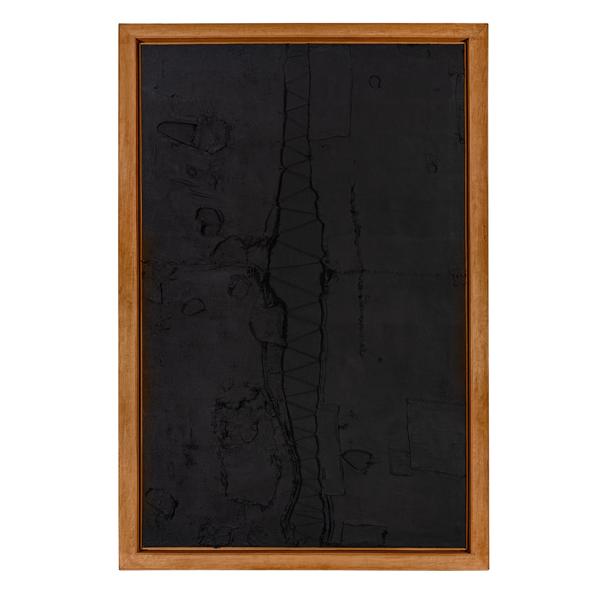 Alberto Burri, Nero con punti, 1958. Patrimonio artistico del Gruppo Unipol Fondazione Palazzo Albizzini, Collezione Burri, Città di Castello © 2022