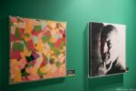 Andy Warhol, Fiori scomposti e ritratto, exhibition view alla Fabbrica del Vapore, Milano, 2022