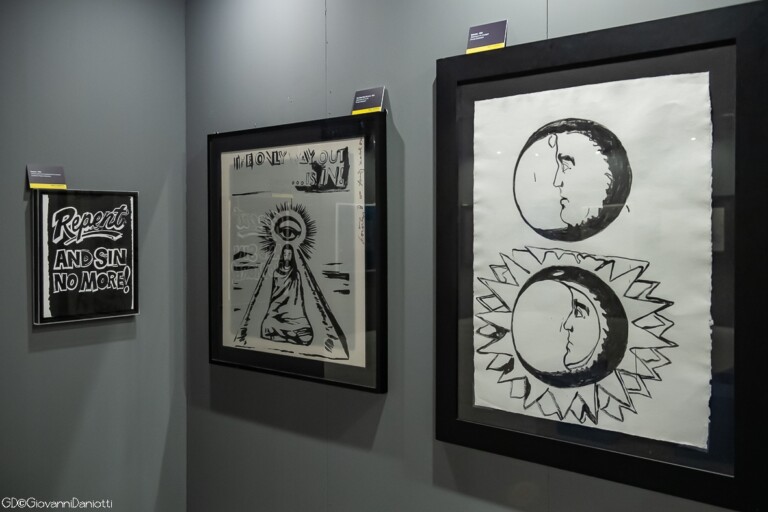 Andy Warhol, Repent e atri disegni, exhibition view alla Fabbrica del Vapore, Milano, 2022