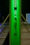 Bruce Nauman Green Light Corridor, 1970. Veduta dell’installazione,Pirelli HangarBicocca, Milano, 2022. Veduta dell’installazione, Pirelli HangarBicocca, Milano, 2022 Solomon R. Guggenheim Museum, New York, Panza Collection, Gift, 1992 (92.4171) © 2022 Bruce Nauman / SIAE Courtesy l’artista; Sperone Westwater, New York, e Pirelli HangarBicocca, Milano. Photo Agostino Osio