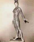 Esther Williams’ gold lame costume in “Million Dollar Mairmaid” (Mervyn LeRoy, 1952)