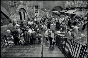 Catania fotografata da Ettore Sottsass