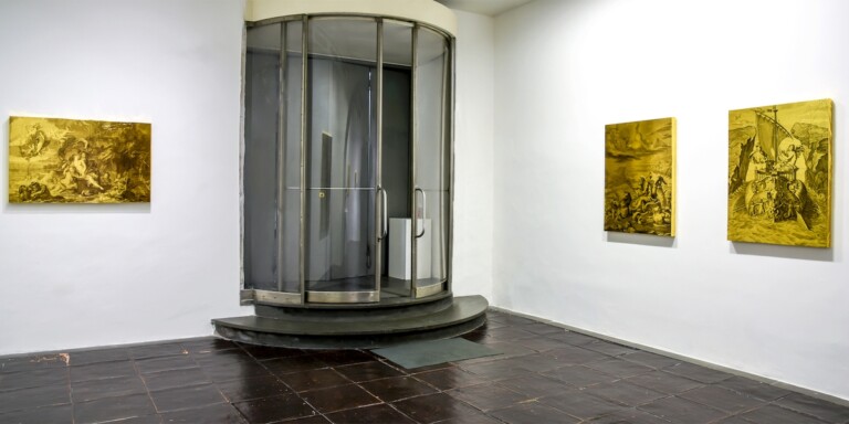 Fabio Weik, Gold Track, 2022, exhibition view at Galleria Paola Verrengia, Salerno, 2022. Photo Fabio Monetti