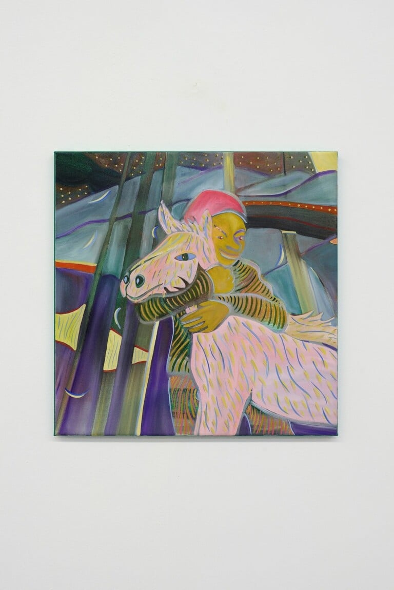 Giulia Mangoni, Il cavallino bianco, 2022, olio su tela di mercato, 50x50 cm. Photo Roberto Apa