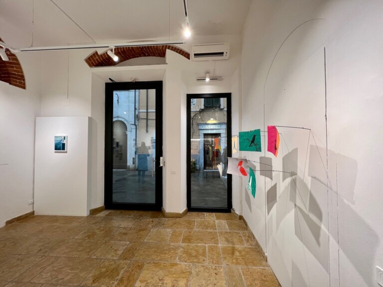 Giuseppe Ciracì, Eleonora Rossi, Anila Rubiku, Pigmenti, 2022, exhibition view, courtesy Kyro Art Gallery, Pietrasanta. Photo Andrea Chemelli