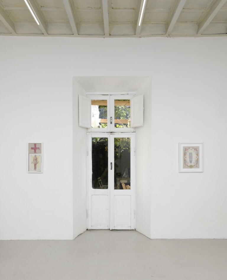 Lea Contestabile, Ed io avrò cura di te, 2018. Installation view a Monitor Pereto. Courtesy l’artista e Monitor Roma, Lisbona, Pereto. Photo Giorgio Benni