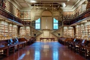 A Firenze riapre la Biblioteca degli Uffizi: nuova illuminazione dopo il restauro di 20 mesi