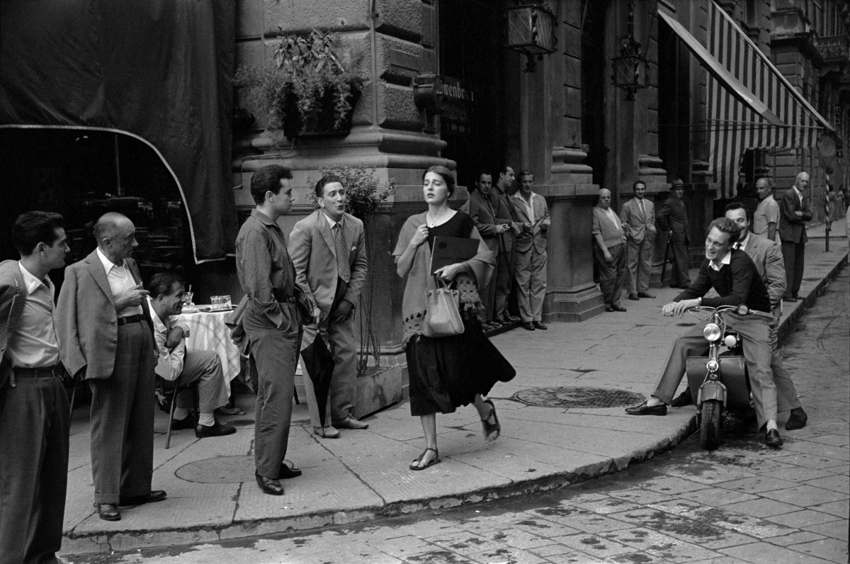 Ruth Orkin, American girl in Italy