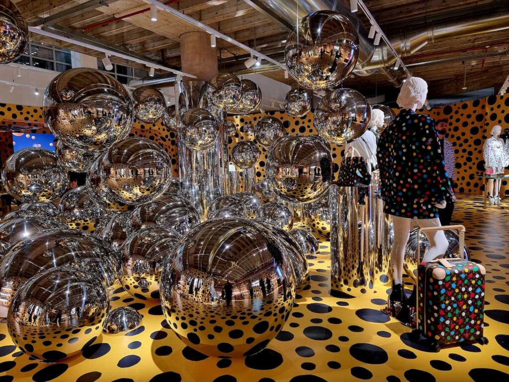 Apre a Milano la nuova sede di Louis Vuitton | Artribune